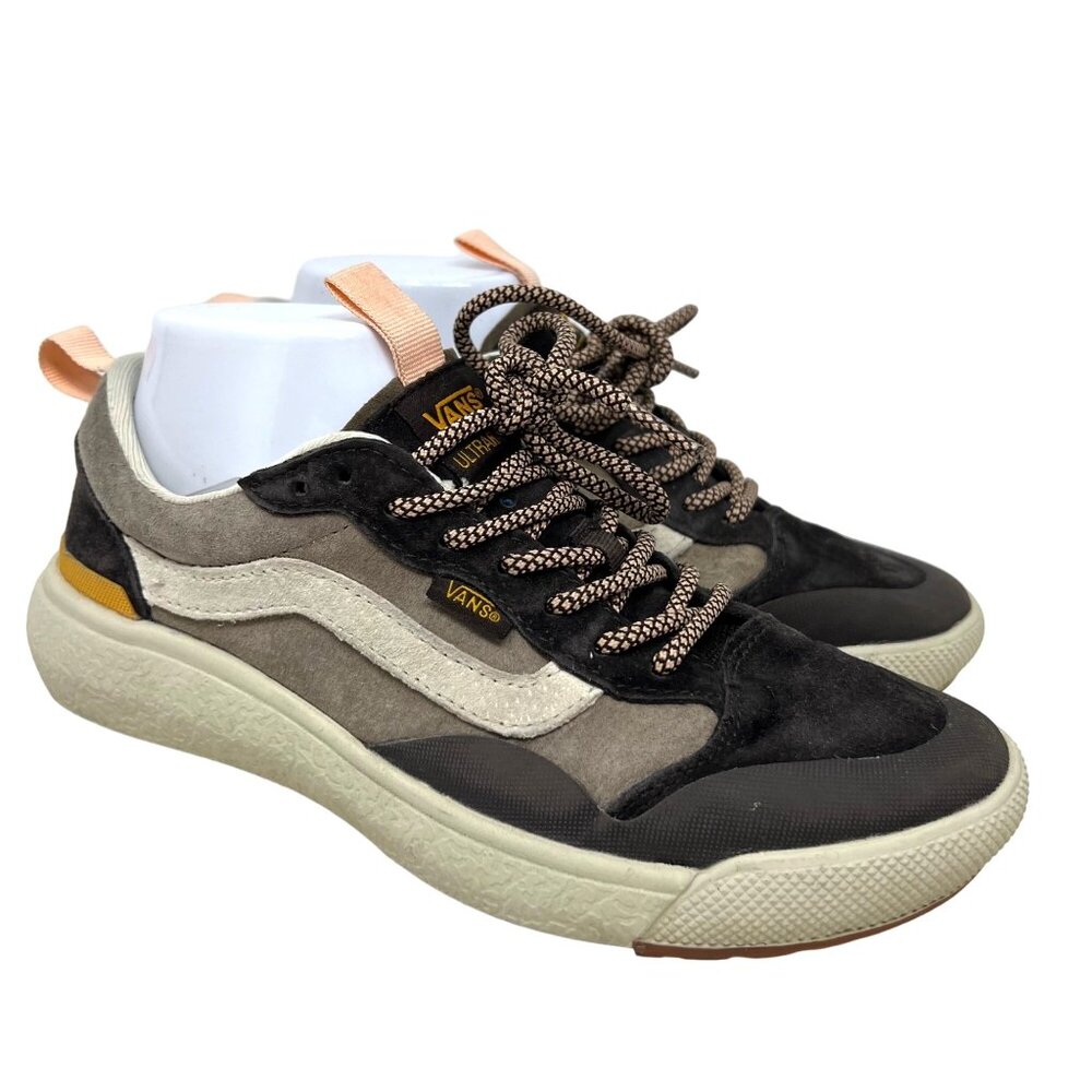 Vans Ultrarange Exo Gray Brown Suede Low Top Mens 6 / Womens 7.5 Skater Sneaker